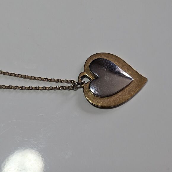 *Sale* Signed Artistry Heart Pendant Necklace Vintage Gold Silver Tone 14 - 17" - Picture 13 of 14